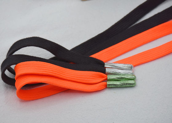 Il metallo del ODM fornisce di punta la corda del cordone intorno al cavo del cordone di maglia con cappuccio