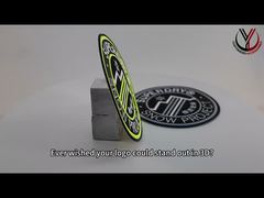 Uno Sguardo Più da Vicino: Etichette per Abbigliamento con Logo in Silicone Personalizzato Termotrasferibili Stampate in TPU