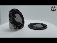 Uno Sguardo Più da Vicino: Etichette Termotrasferibili Personalizzate con Stampa Serigrafica per Abbigliamento