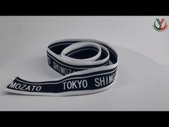 Uno sguardo più da vicino: Abbigliamento Custom 20mm Nero Polyester Webbing Logo Bianco Etichette Stampate a schermo