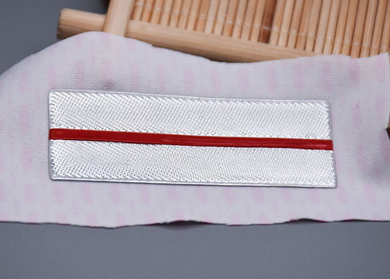 TPU due colorano gli indumenti incisi di Logo Heat Transfer Labels For